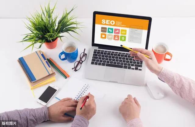 挖掘机抽象小广告